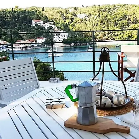 Full Of Sea - Christos Villa Lákka