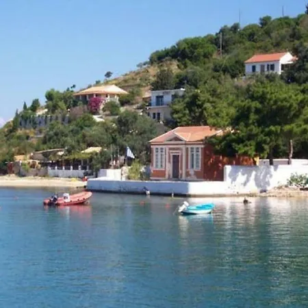 Villa Full Of Sea - Christos Lákka